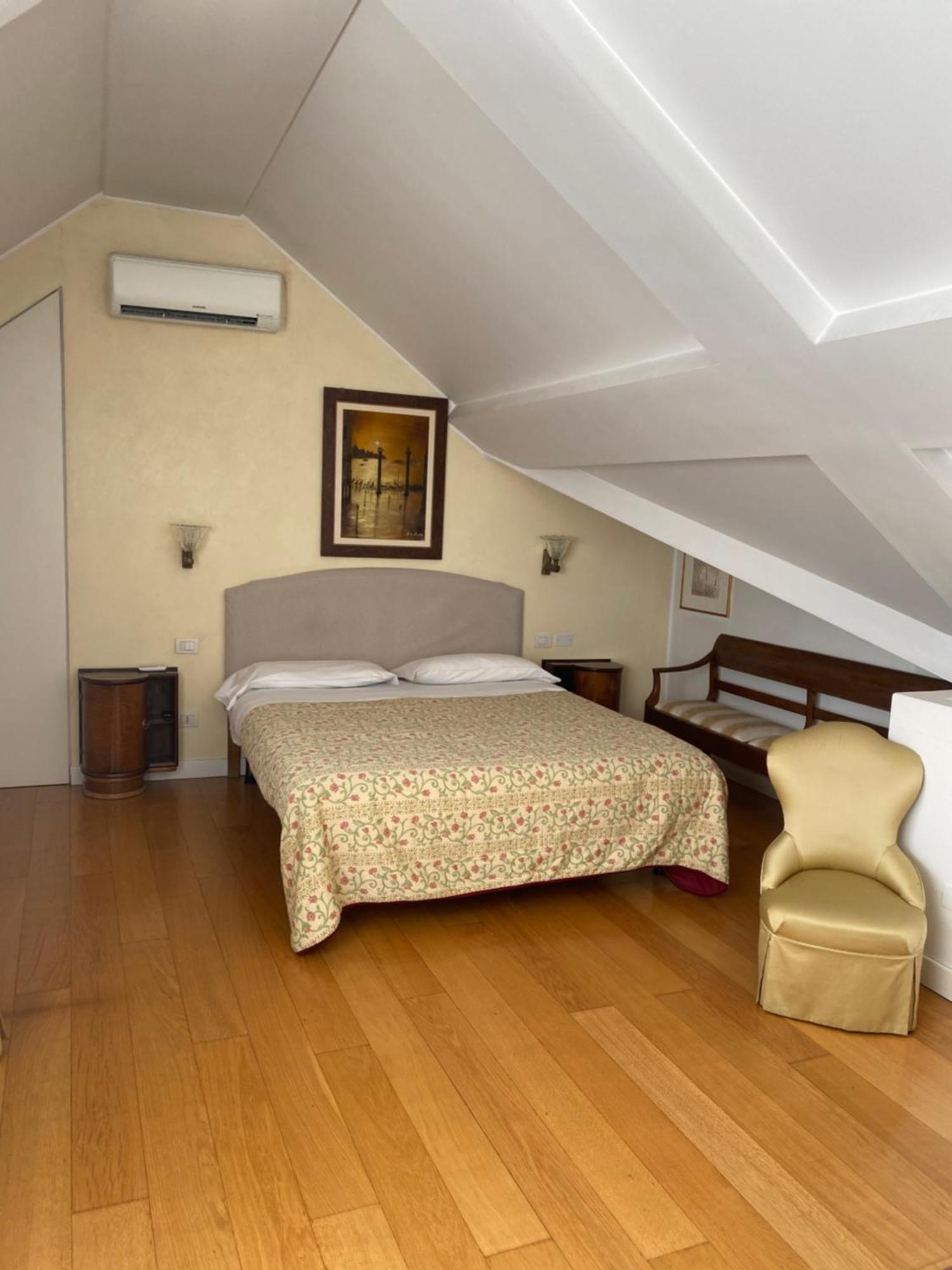 Ariberto21 Hotell Milano Eksteriør bilde
